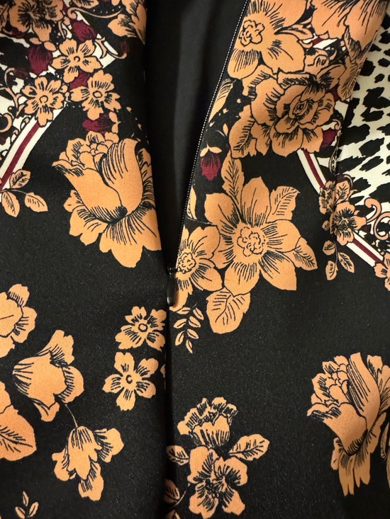 GUESS Body Con Floral & Animal Print scuba like fabric Dress XS - Picture 12 of 14